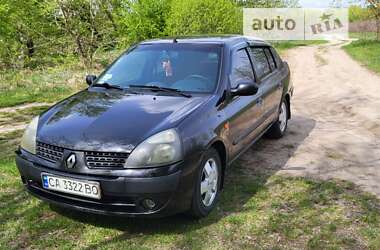 Renault Clio Symbol  2003