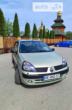 Renault Clio Symbol  2003