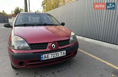 Renault Clio Symbol 2002