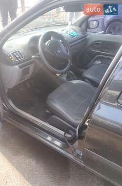 Renault Clio Symbol  2008