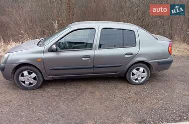 Renault Clio Symbol  2002