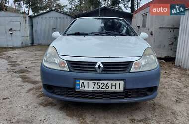 Renault Clio Symbol  2011