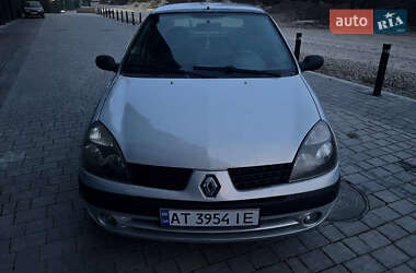 Renault Clio Symbol  2003