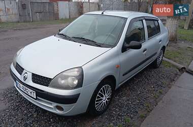 Renault Clio Symbol 2004