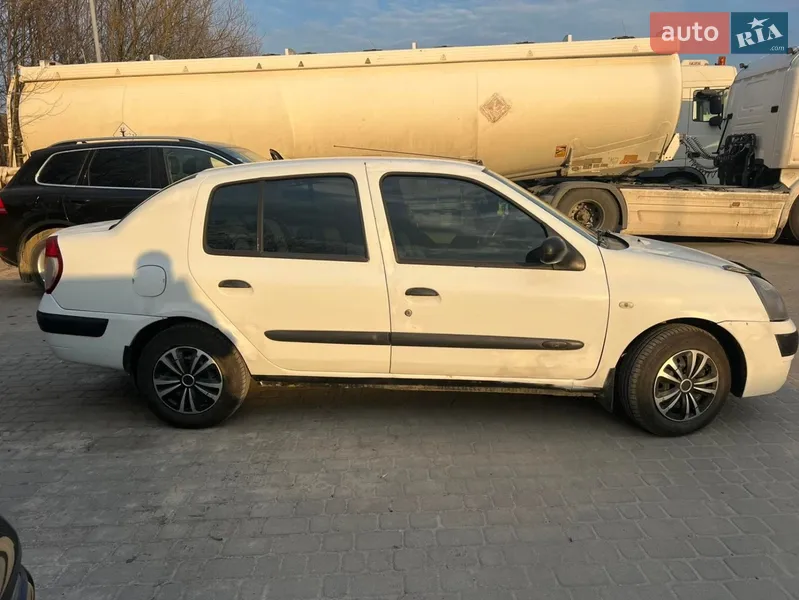 Renault Clio Symbol 2005