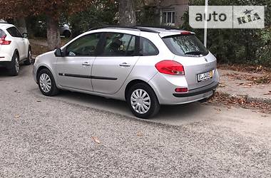 Renault Clio COMBI 6ти ступка NA 2010