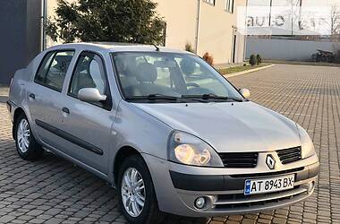 Renault Clio  2004