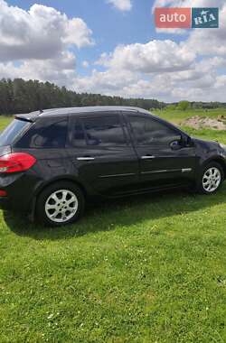 Renault Clio  2011