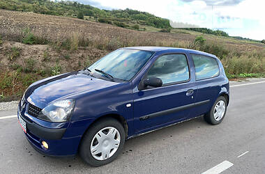Renault Clio  2002