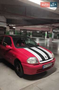 Renault Clio  1999