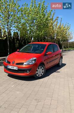 Renault Clio  2009