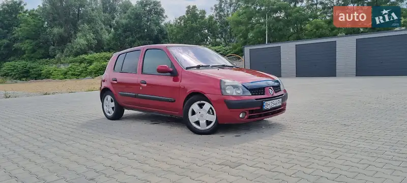 Renault Clio 2002