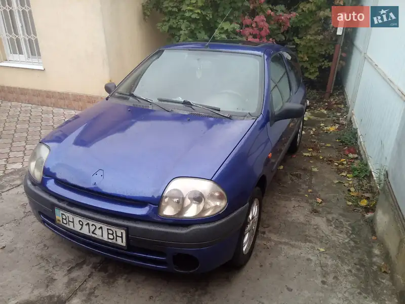 Renault Clio 1999