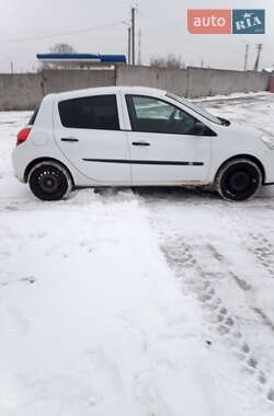 Renault Clio  2013