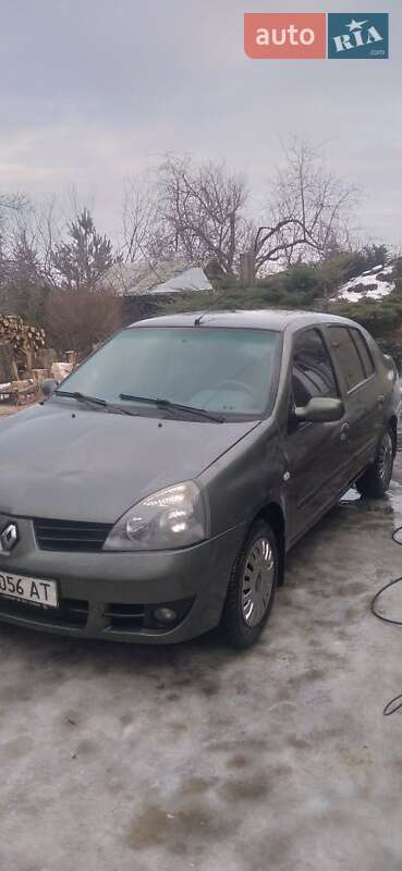 Седан Renault Clio 2006 в Харькове