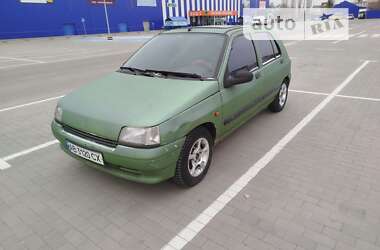 Renault Clio  1995