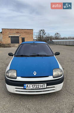 Renault Clio  2000