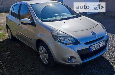 Renault Clio  2010