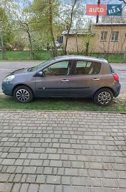 Renault Clio 2009
