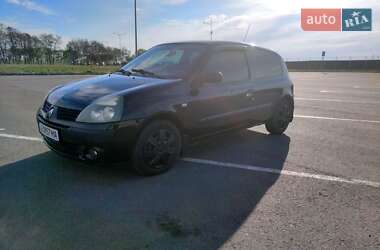 Renault Clio  2003