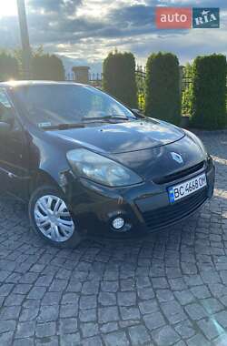 Renault Clio  2010