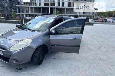 Renault Clio  2011