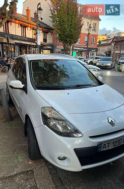 Renault Clio  2012