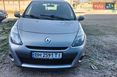 Renault Clio  2011