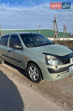 Renault Clio 2003