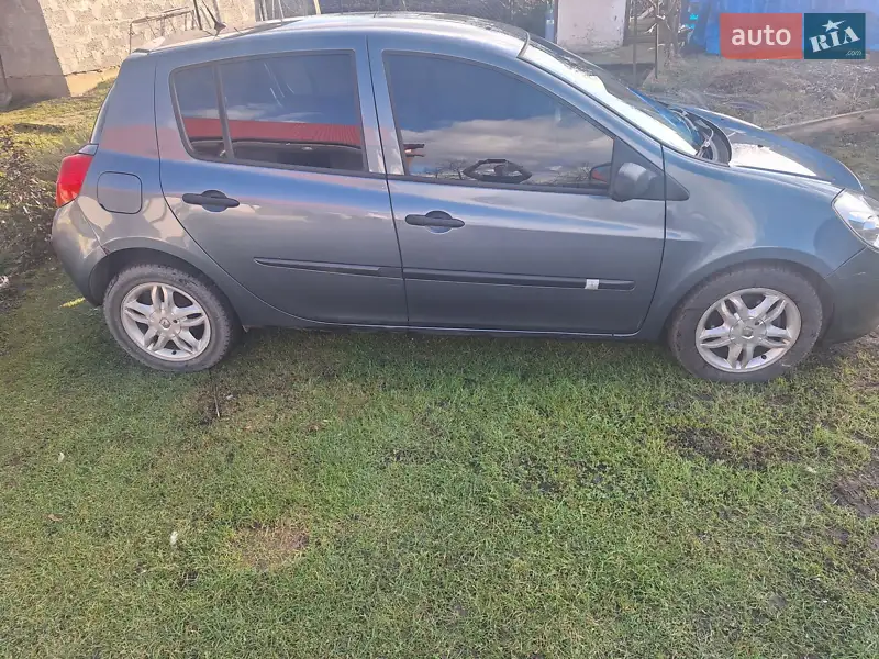 Renault Clio 2006