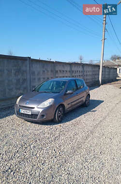 Renault Clio  2010