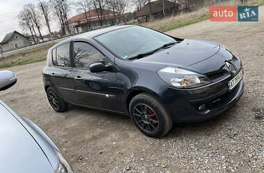 Renault Clio 2006
