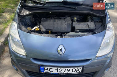 Renault Clio  2009
