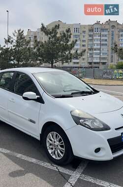 Renault Clio  2012