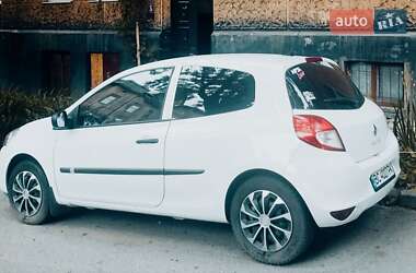 Renault Clio  2013