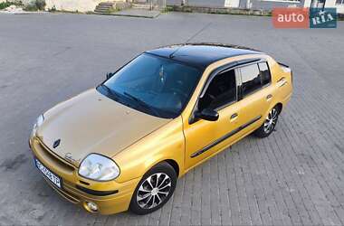 Renault Clio  2001