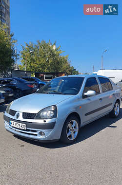 Renault Clio  2003