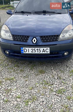 Renault Clio  2002
