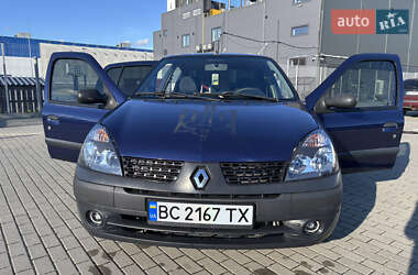 Renault Clio  2003