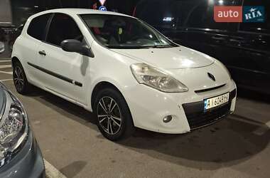 Renault Clio  2011