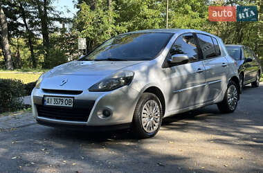 Renault Clio  2011
