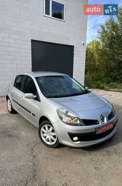 Renault Clio  2006