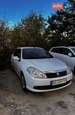 Renault Clio  2010