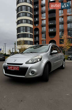 Renault Clio  2011