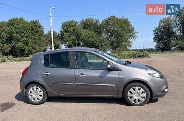 Renault Clio  2011