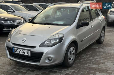 Renault Clio  2010
