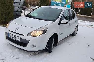 Renault Clio  2012