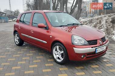 Renault Clio  2004