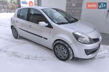 Renault Clio  2006