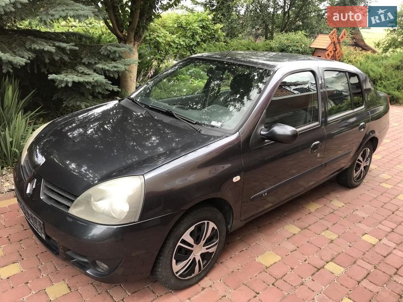 Седан Renault Clio